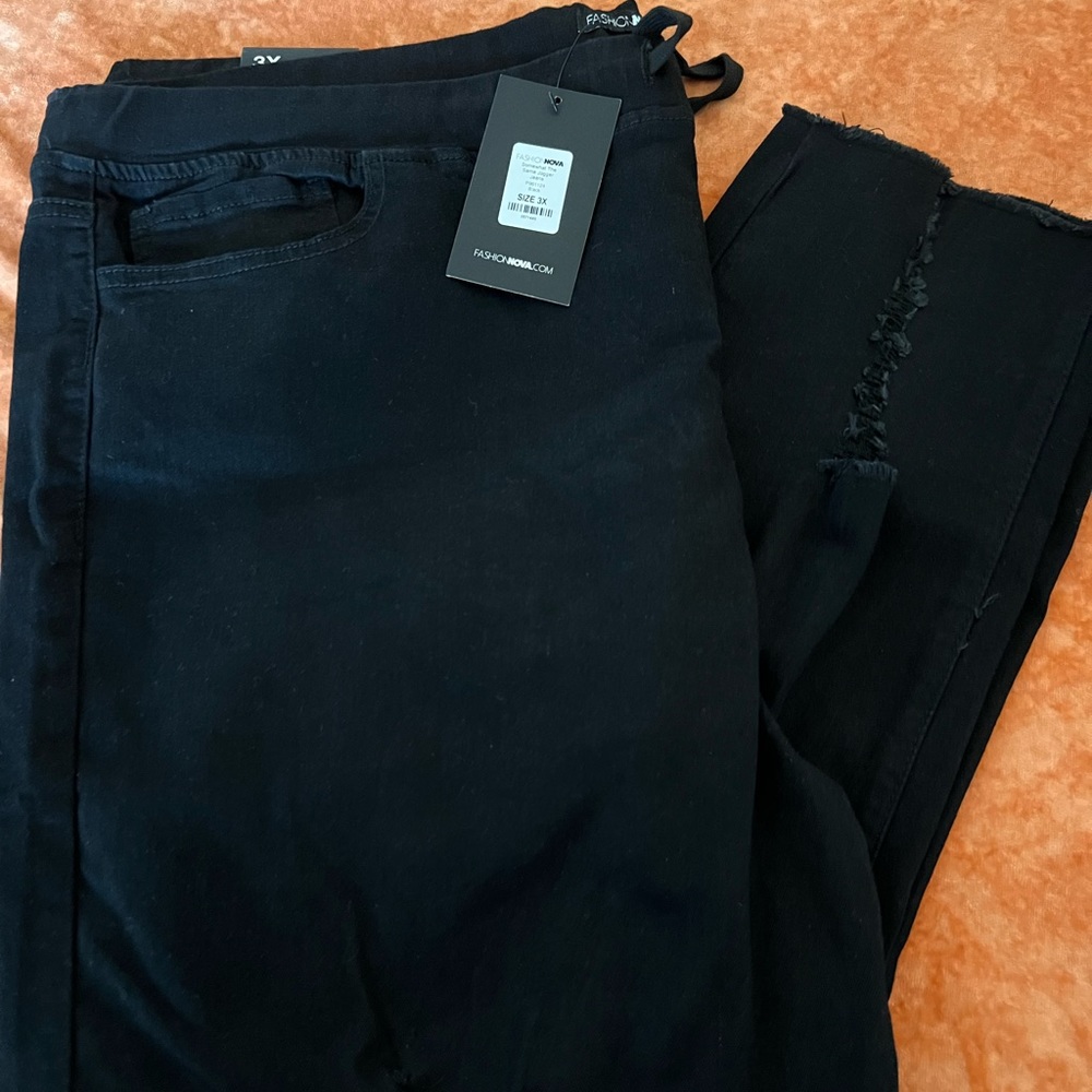 Fashion Nova Jean Joggers